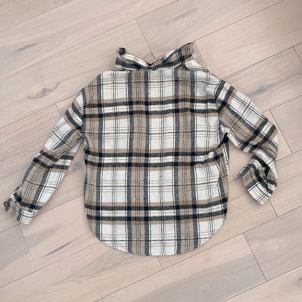 Plaid Shacket Black White Tan Love Tree M - Picture 4 of 6